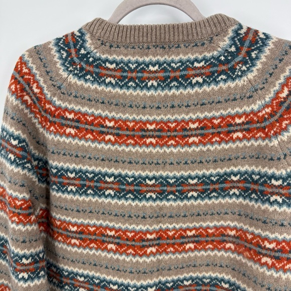 J. Crew 100% lambswool crewneck sweater in fair Isle Pattern sweater - Picture 4 of 10